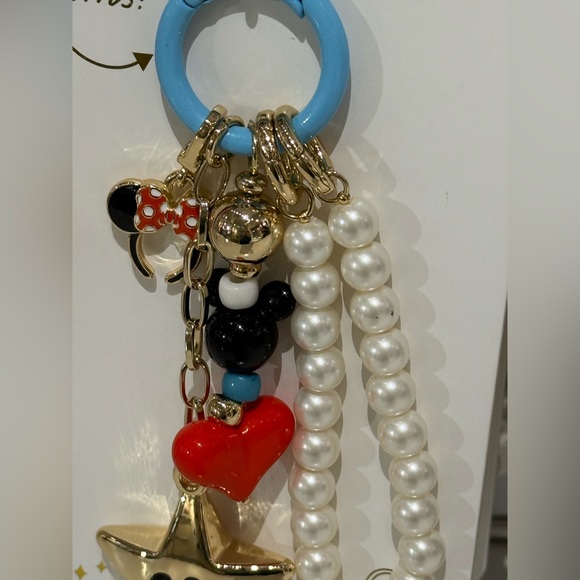 Disney parks bag charms WDW 2026 - Picture 3 of 4